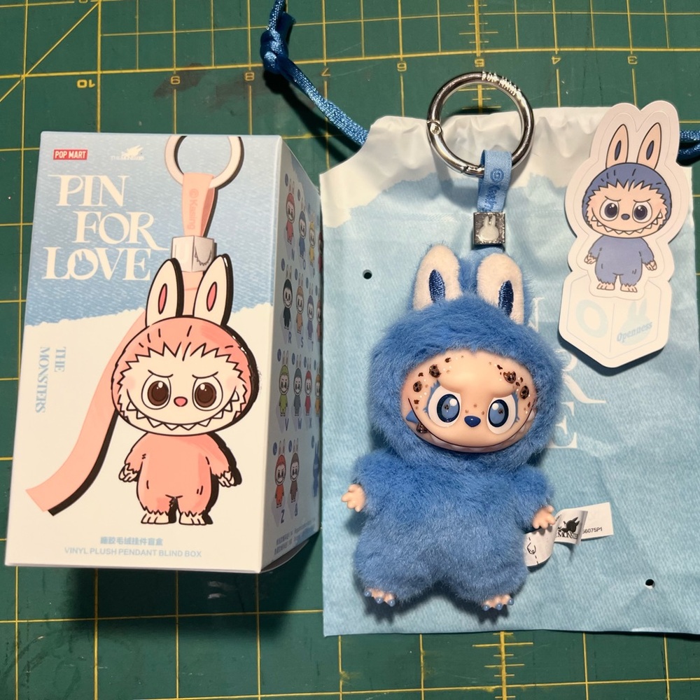 SOLD 🍪Custom Cookie Monster Labubu🍪